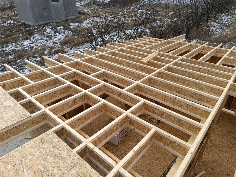 Kit grinzi din lemn i joist  de la 4500€