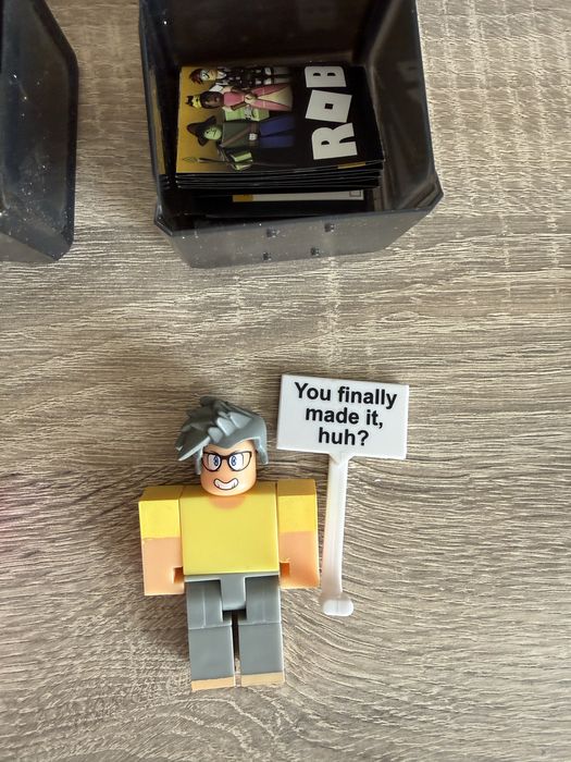 Roblox series 9 capsules,оригинални фигурки на роблокс