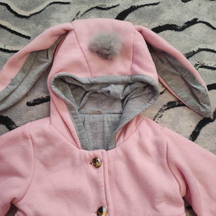 Страхотно детско тънко розово палто с качулка с ушички ( 8 месеца)