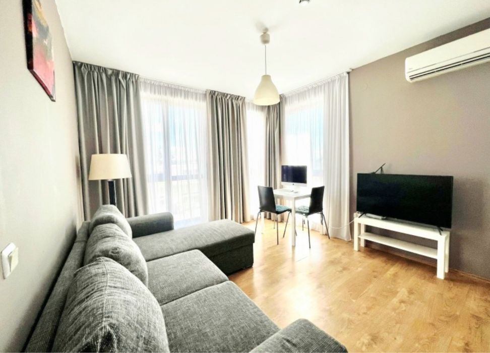 Продава се Двустаен апартамент в София, Хладилника - 53 кв.м за 3680 €/кв.м - Снимка #2