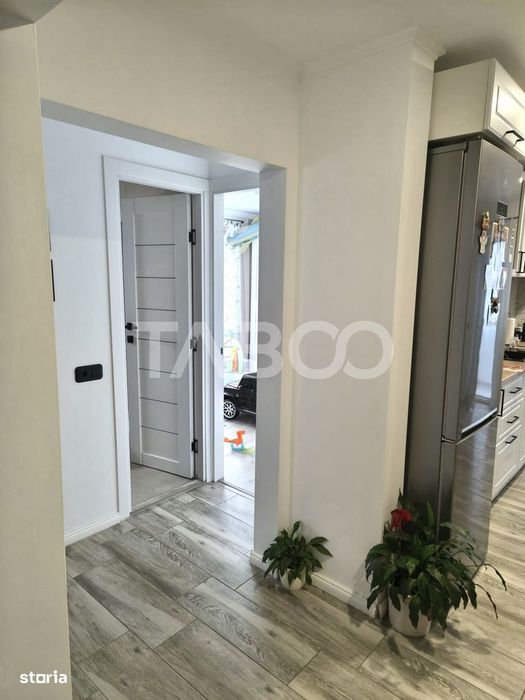 Apartament cu 3 camere de vanzare Intre Lacuri decomandat langa FSEGA