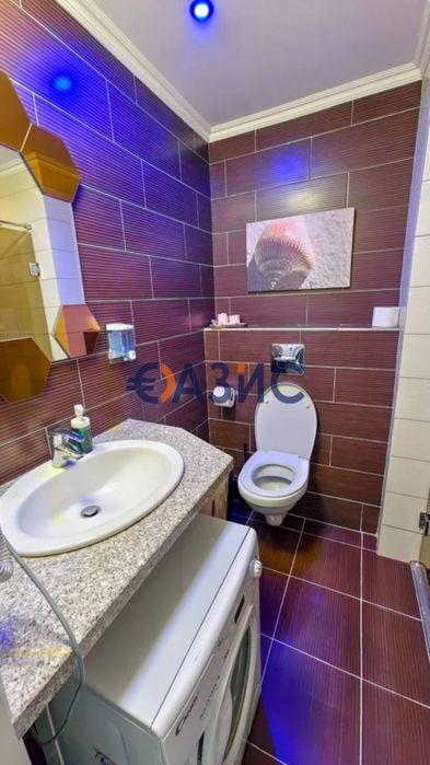 Продава се Двустаен апартамент в к.к. Слънчев бряг - 63 кв.м за 866 €/кв.м - Снимка #9