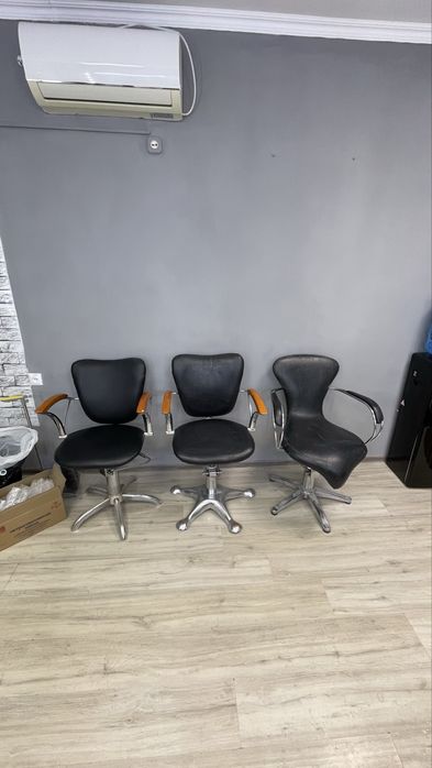 Кресло для парикмахерских