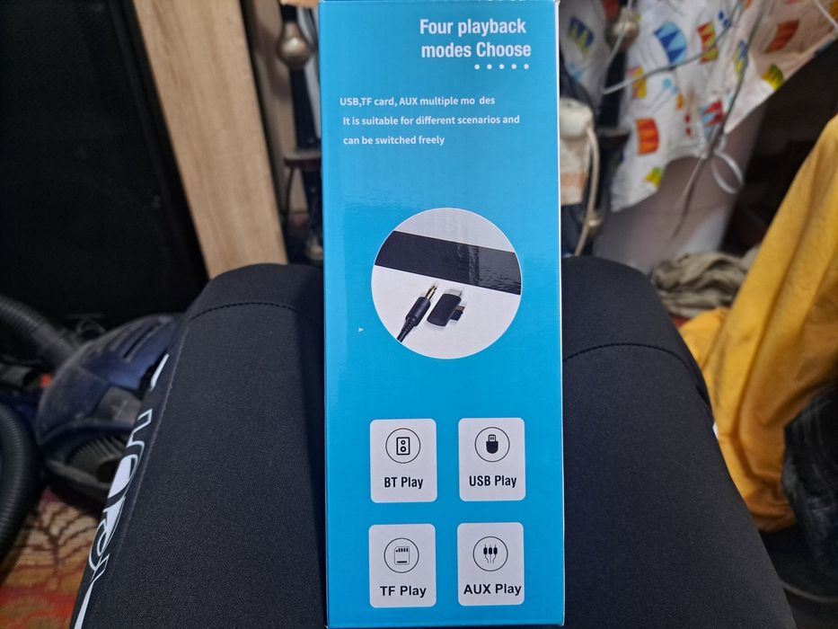 Boxa Bt,Ceas Analog.