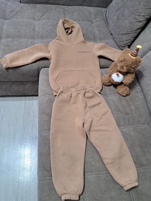 Детский спортивный костюмы