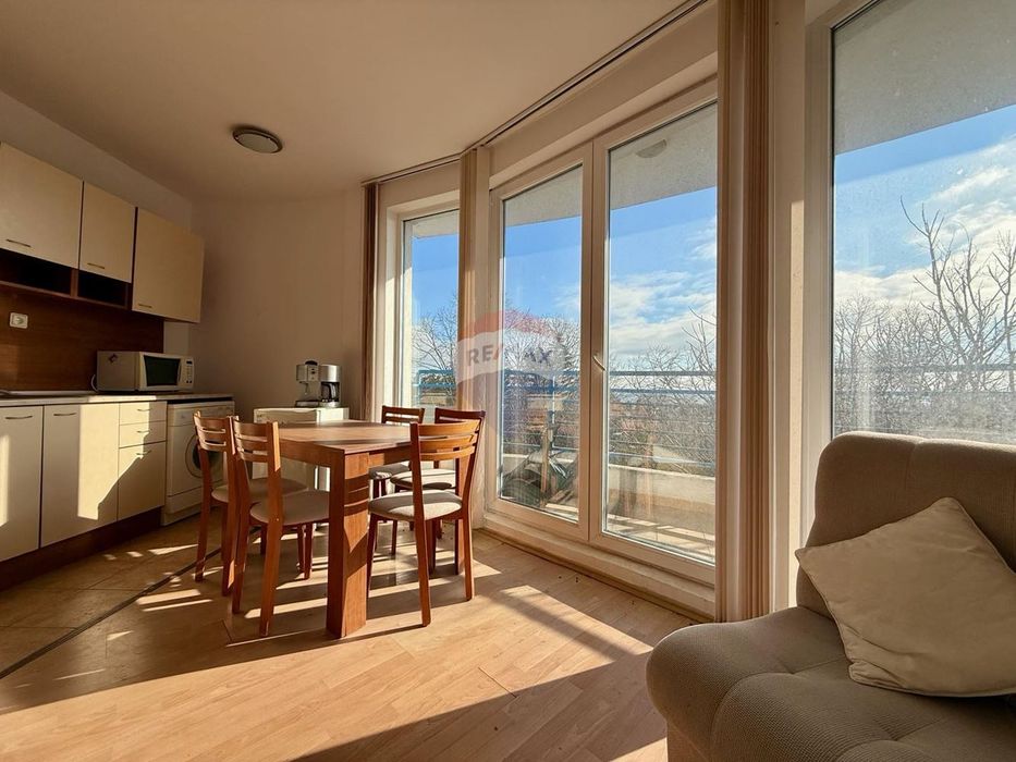 Продава се Тристаен апартамент в Балчик - 97 кв.м за 516 €/кв.м - Снимка #6