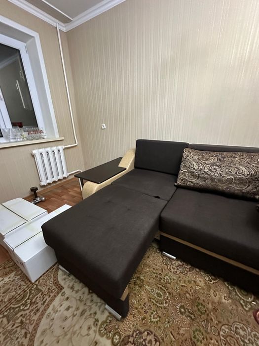 Продам Диван для гостинной