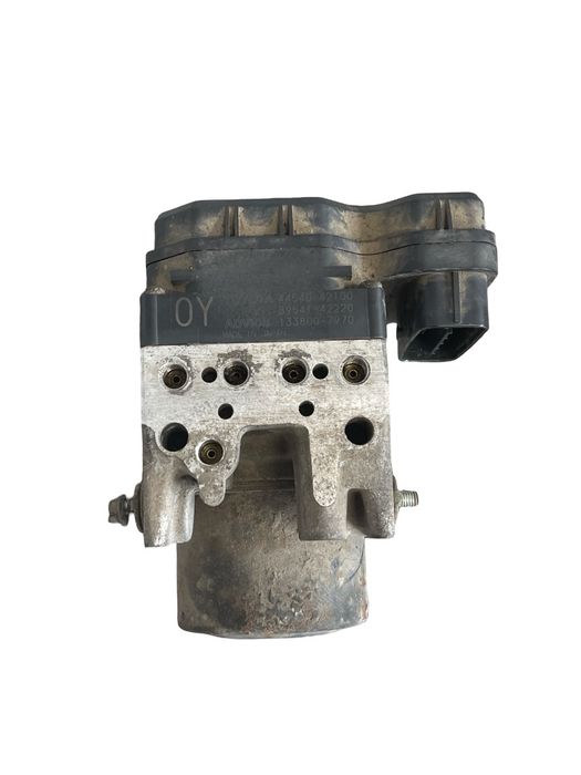 Pompa Abs Toyota Rav 4 Iii _A3_ 2005 - 2013 2.2 D 2Ad-Fhv, 2Ad-Ftv 445