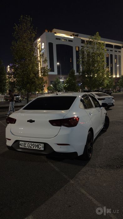 Chevrolet Onix 3lt