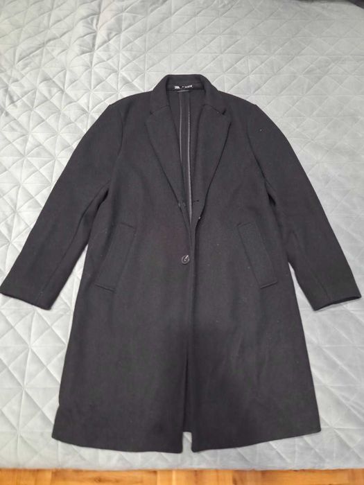 ZARA мъжко палто от вълна