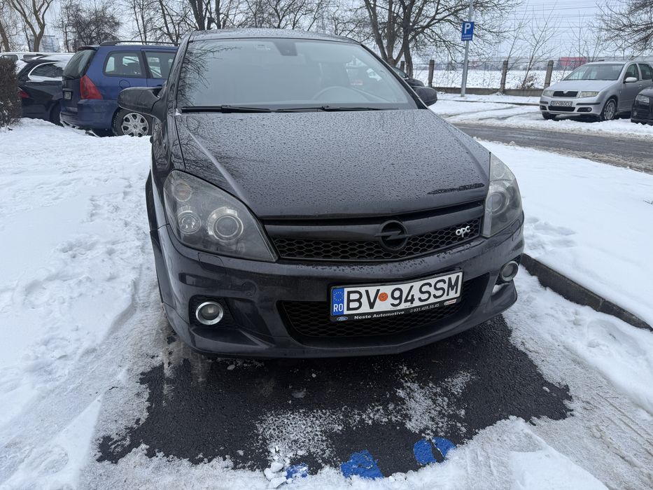 Opel astra H GTC 2006