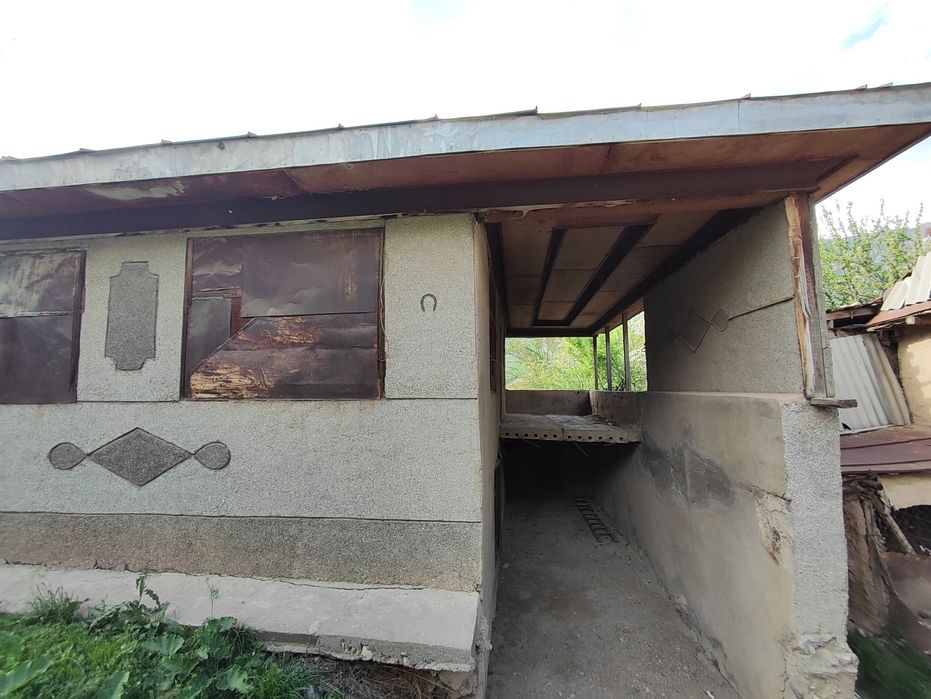 Дом двух этажный 11-соток