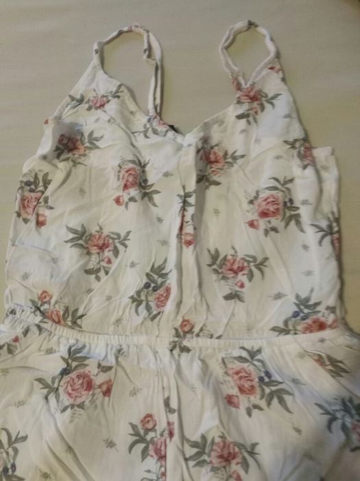 Красиво гащеризонче