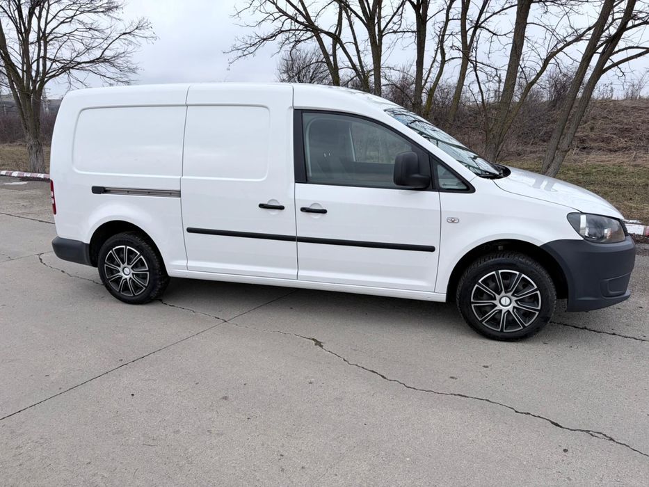 Volkswagen Caddy Maxi Motor 1.6 TDI - 102 CP - Euro  5