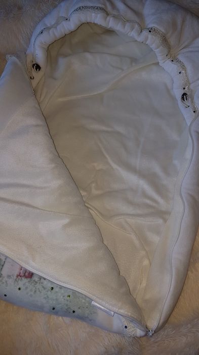 Продам конверт на выписку