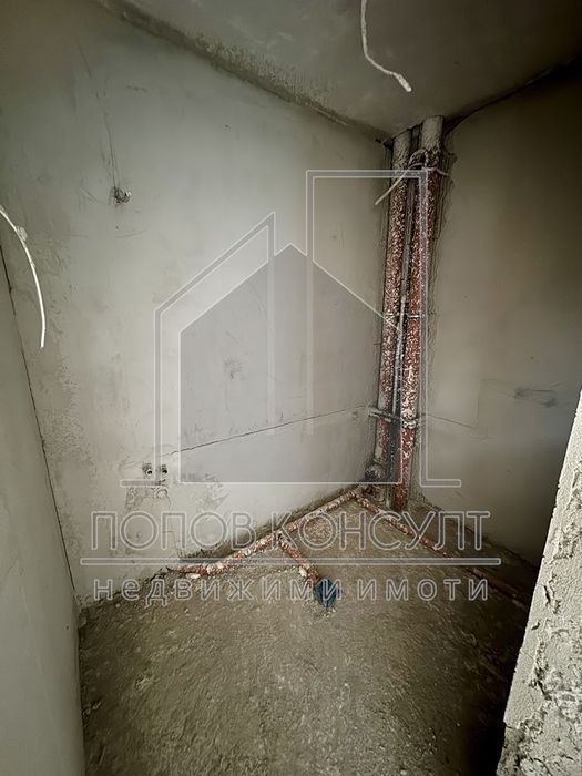 Продава се Двустаен апартамент в Пловдив, Остромила - 68 кв.м за 1580 €/кв.м - Снимка #4