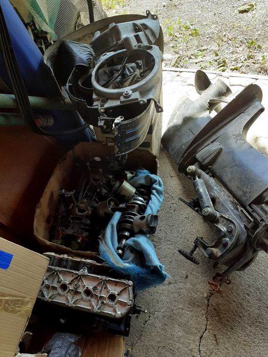 Двигател за лодка  Mercury 90 kc  дълъг ботуш за резевни части