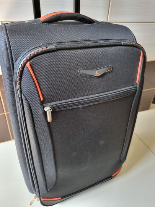 Troler voiaj SIROCCO cu două roti 60x40x25  material textil negru