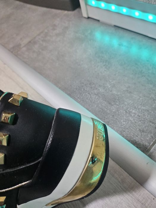 Guess оригинални обувки