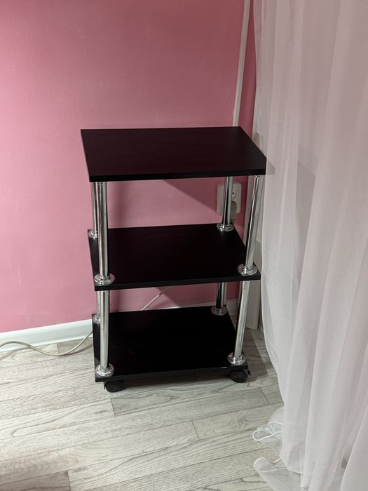 Продам этажерку