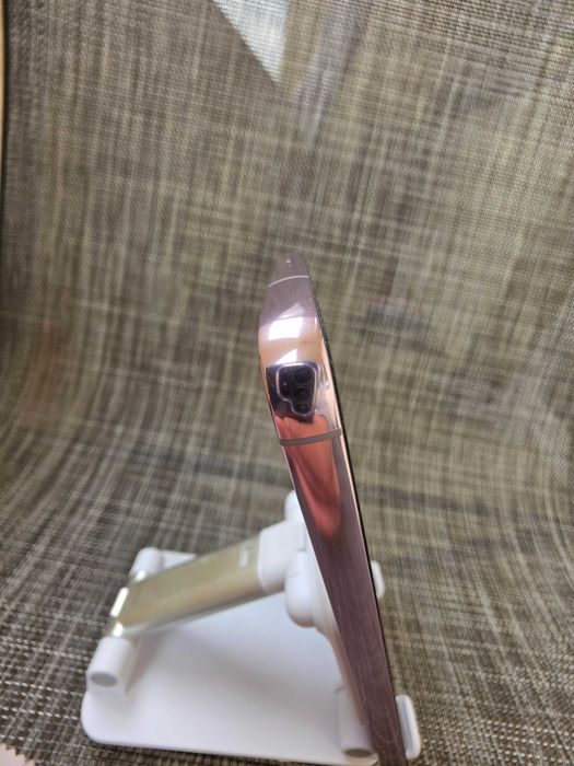 Samsung galaxy 23 plus