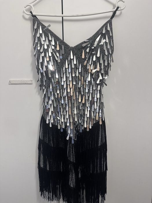 Рокля за различни събития, танци