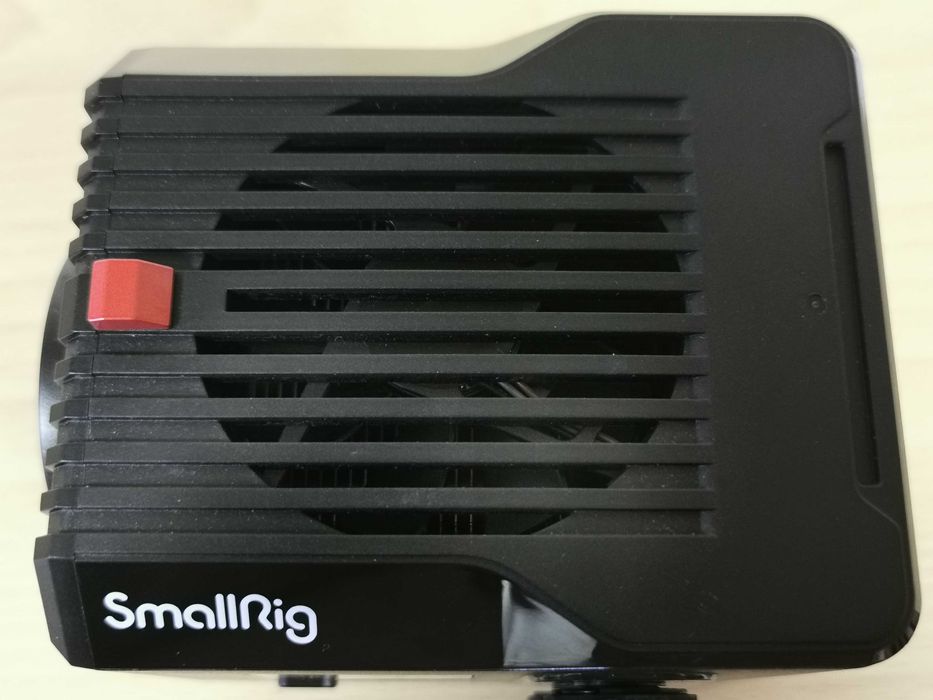 SmallRig RC 60B COB Light насочено постоянно видео осветление