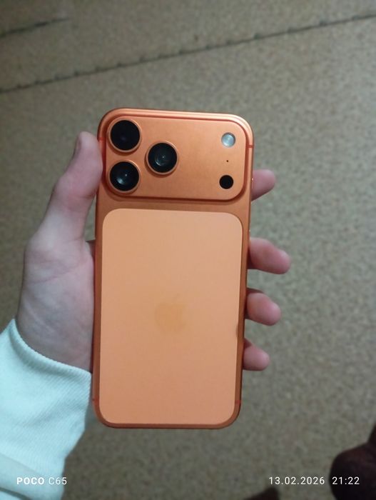 Продам iPhone 17 pro max