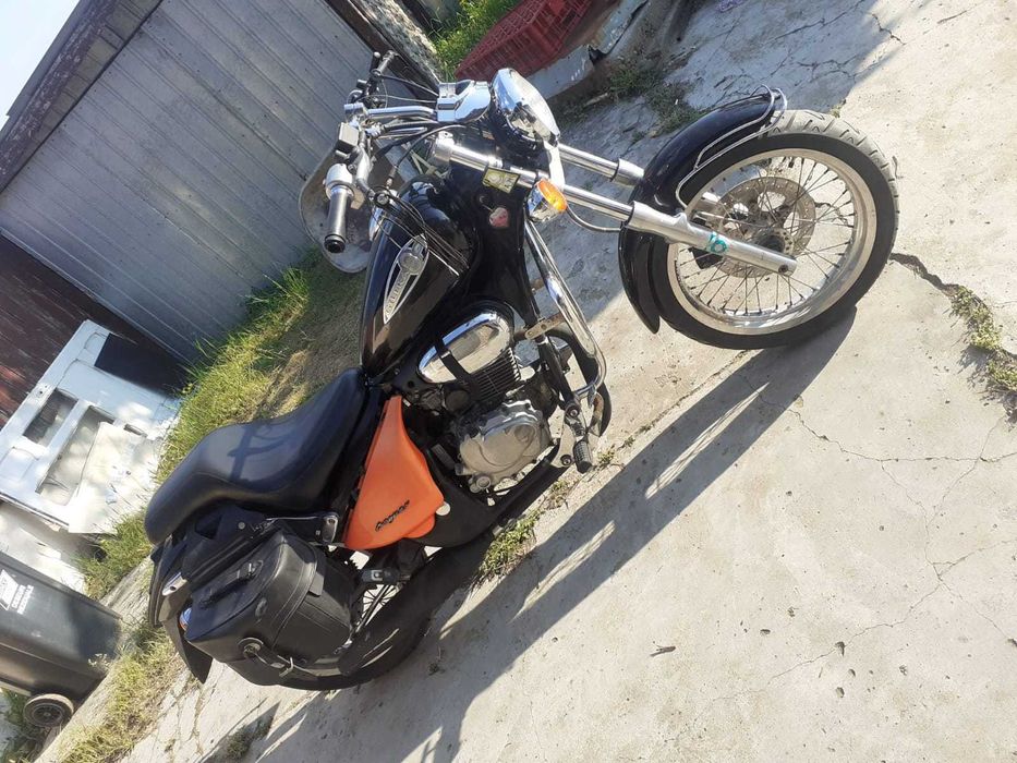 Gilera Cougar   chopper/ permis cat. A1 - import Austria