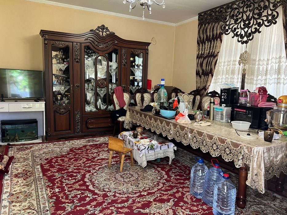 Тошкент ш,Юнусобод тум 9 сотих уй сотилади