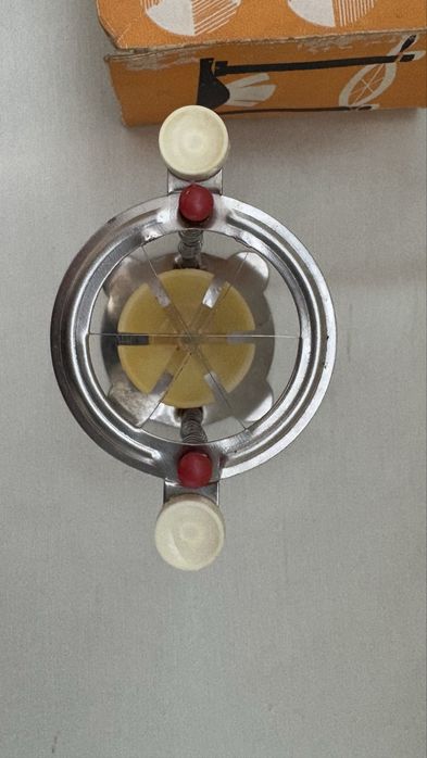 Яйцерезачка от соца