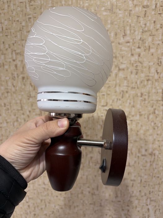 Настенный светильник