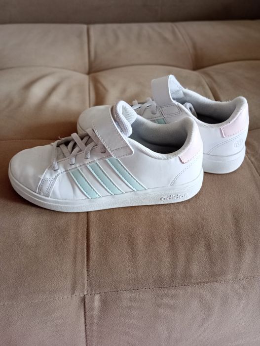 Маратонки Адидас/ Adidas