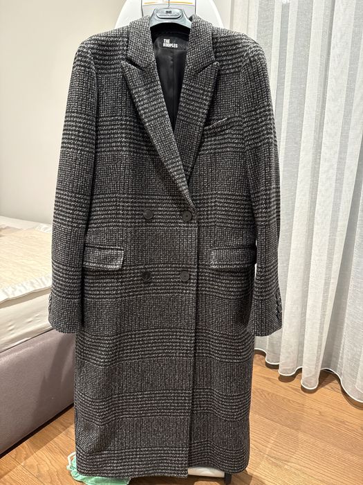 Дълго дамско класическо палто