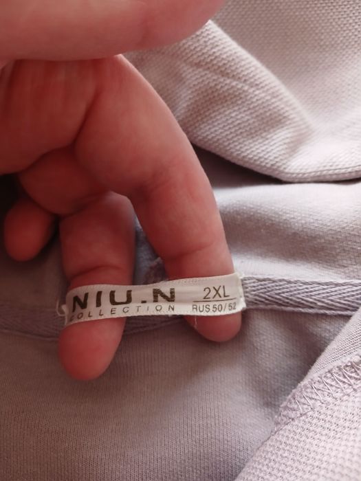 Продам спортивный костюм