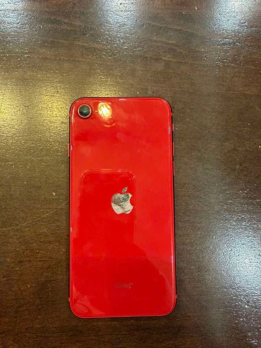 Телефон iphone se