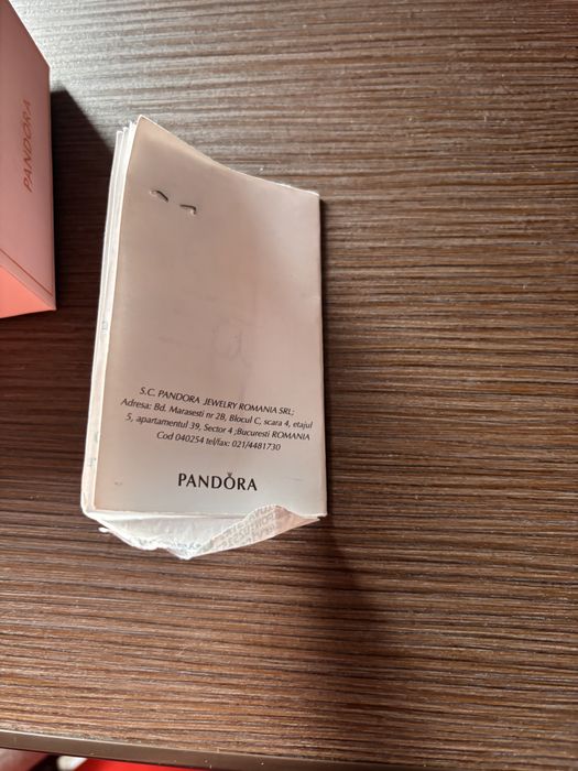 Vând brățară Pandora