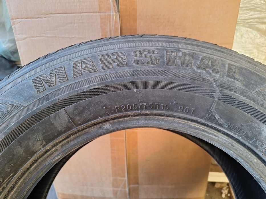 Продам шины для авто.  ТОРГ