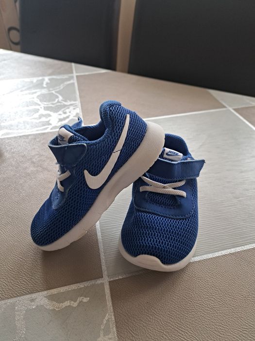 Детски маратонки !