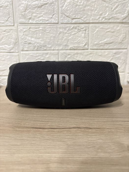 JBL Charge 5 колонка