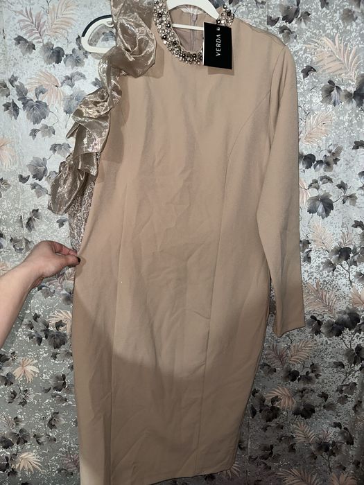 Новые Женские Платья.