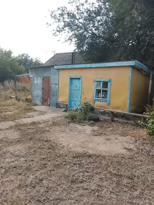 Продам 4хкомнатный дом в центре поселка