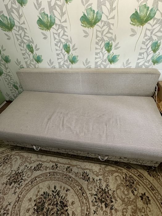 Продается  диван