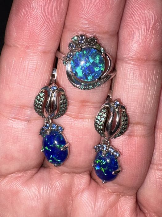 Серебряные комплекты