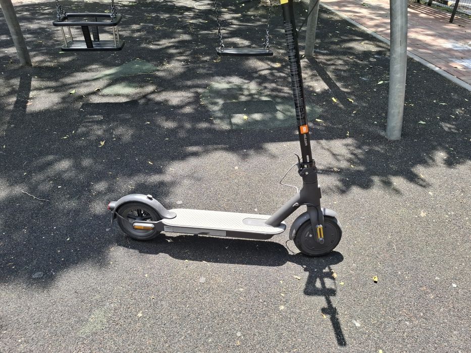 Trotineta electrica Xiaomi mi electric scooter