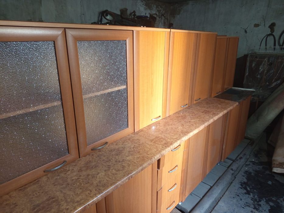 Продам кухонный гарнитур