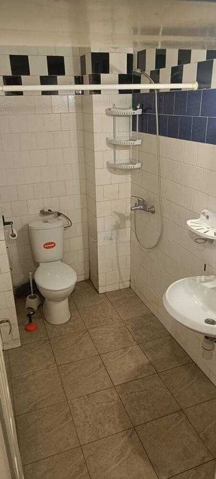 Дава се под наем Тристаен апартамент в Пловдив, Кършияка - 75 кв.м за 321.3 € - Снимка #7