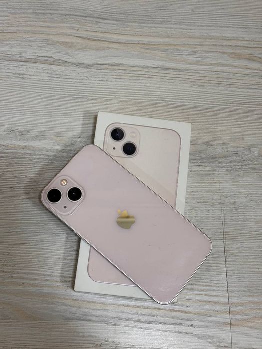 Продаётся iPhone 13