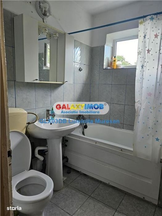 Vanzare apartament 3 camere semidecomandat Targoviste Micro 9