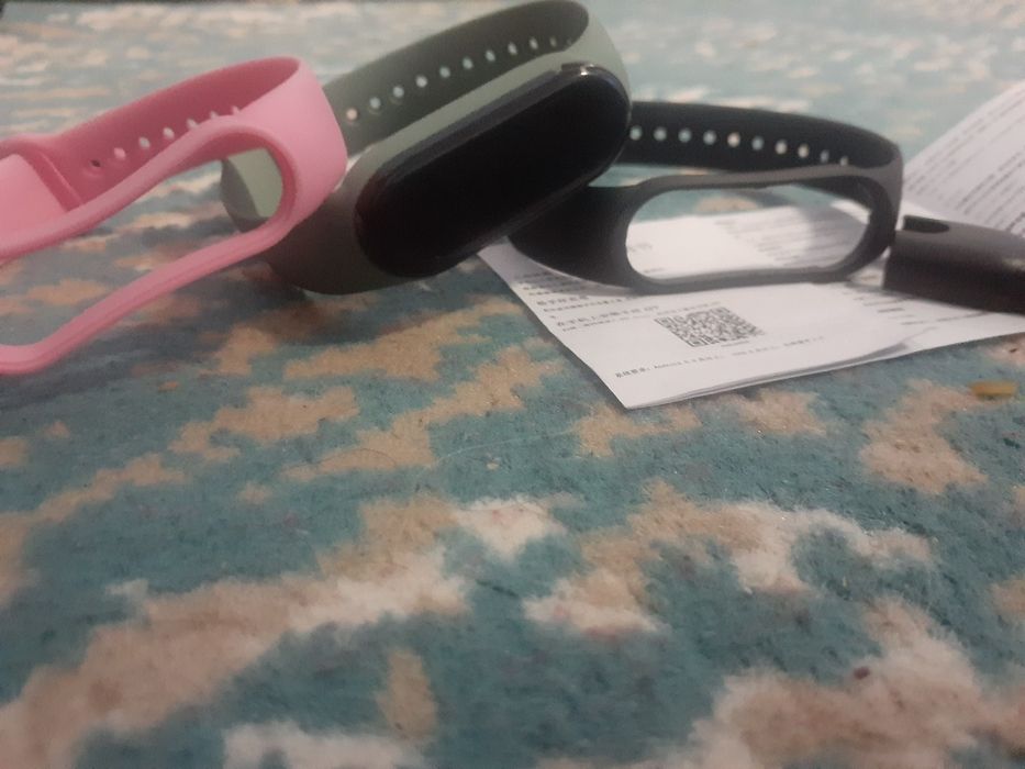 Smart watch sotiladi